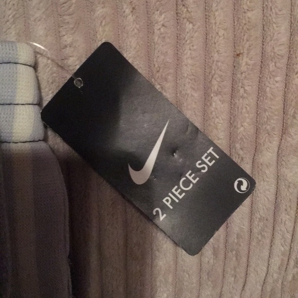 Yankee Nike short set - Picture 3 of 3